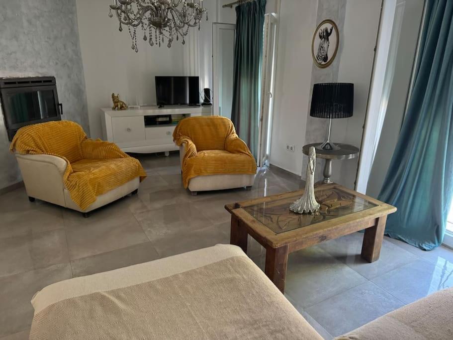 Casa Preciosa Ideal Para Familias Ла-Линеа-де-ла-Консепсьон Экстерьер фото